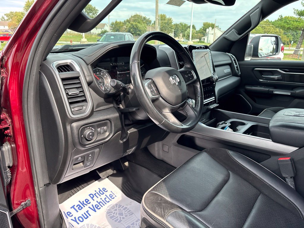 Used 2021 RAM 1500 Laramie w/ Sport Appearance Package AWD/4WD image 34