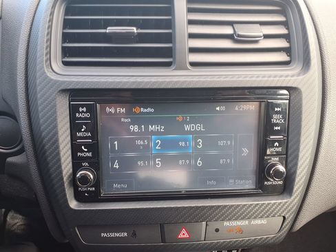 Used 2024 Mitsubishi Outlander Sport ES AWD/4WD image 27