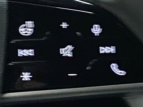 New 2025 Audi Q5 Prestige image 13