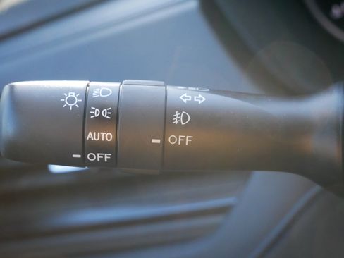 Used 2026 Subaru Forester Premium AWD/4WD image 31