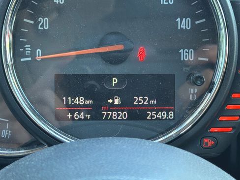 Used 2017 MINI Cooper S image 33