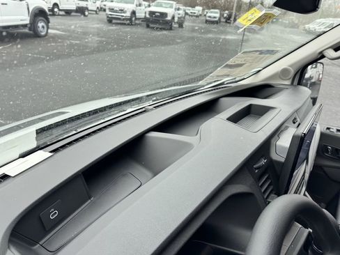 New 2026 Ford Transit 250 148 Medium Roof image 7