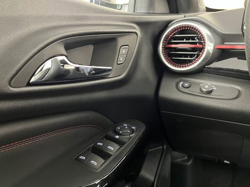 New 2026 Chevrolet Trax RS w/ Sunroof Package FWD image 20