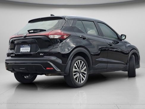 Used 2024 Nissan Kicks SV image 21