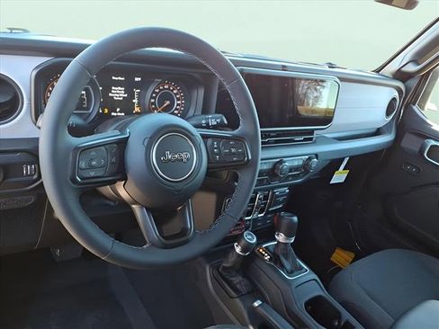 New 2026 Jeep Gladiator Willys image 14