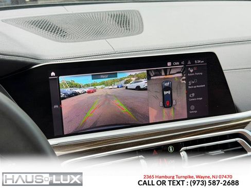 Used 2021 BMW X7 xDrive40i w/ M Sport Package AWD/4WD image 36