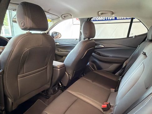 Used 2025 Buick Encore GX Sport Touring w/ Comfort Package FWD image 22