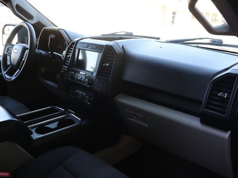 Used 2020 Ford F150 XL w/ Equipment Group 101A Mid AWD/4WD image 17
