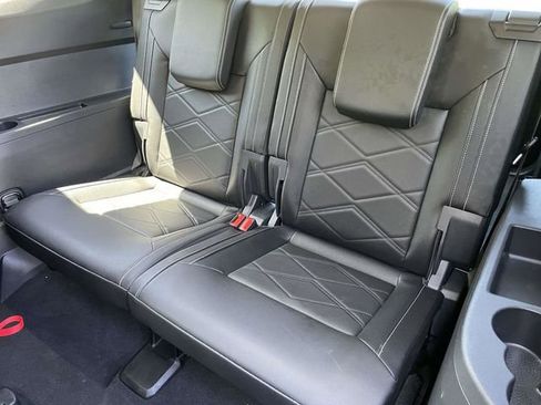 Used 2026 Volkswagen Atlas SE AWD/4WD image 18