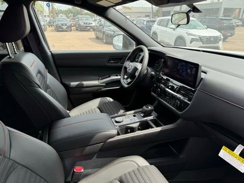 New 2026 Nissan Pathfinder Rock Creek AWD/4WD image 23