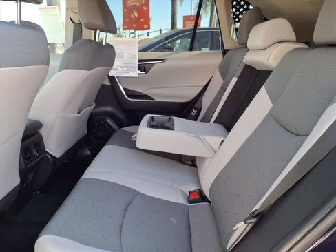 Certified 2021 Toyota RAV4 XLE image 20