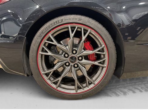 Used 2023 Chevrolet Corvette Stingray Premium Conv w/ Z51 Performance Package RWD image 50