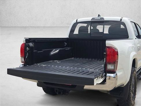 Used 2023 Toyota Tacoma SR5 RWD image 6