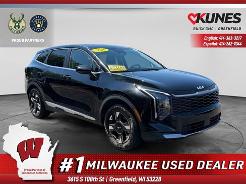 Used 2026 Kia Sportage LX FWD image 1