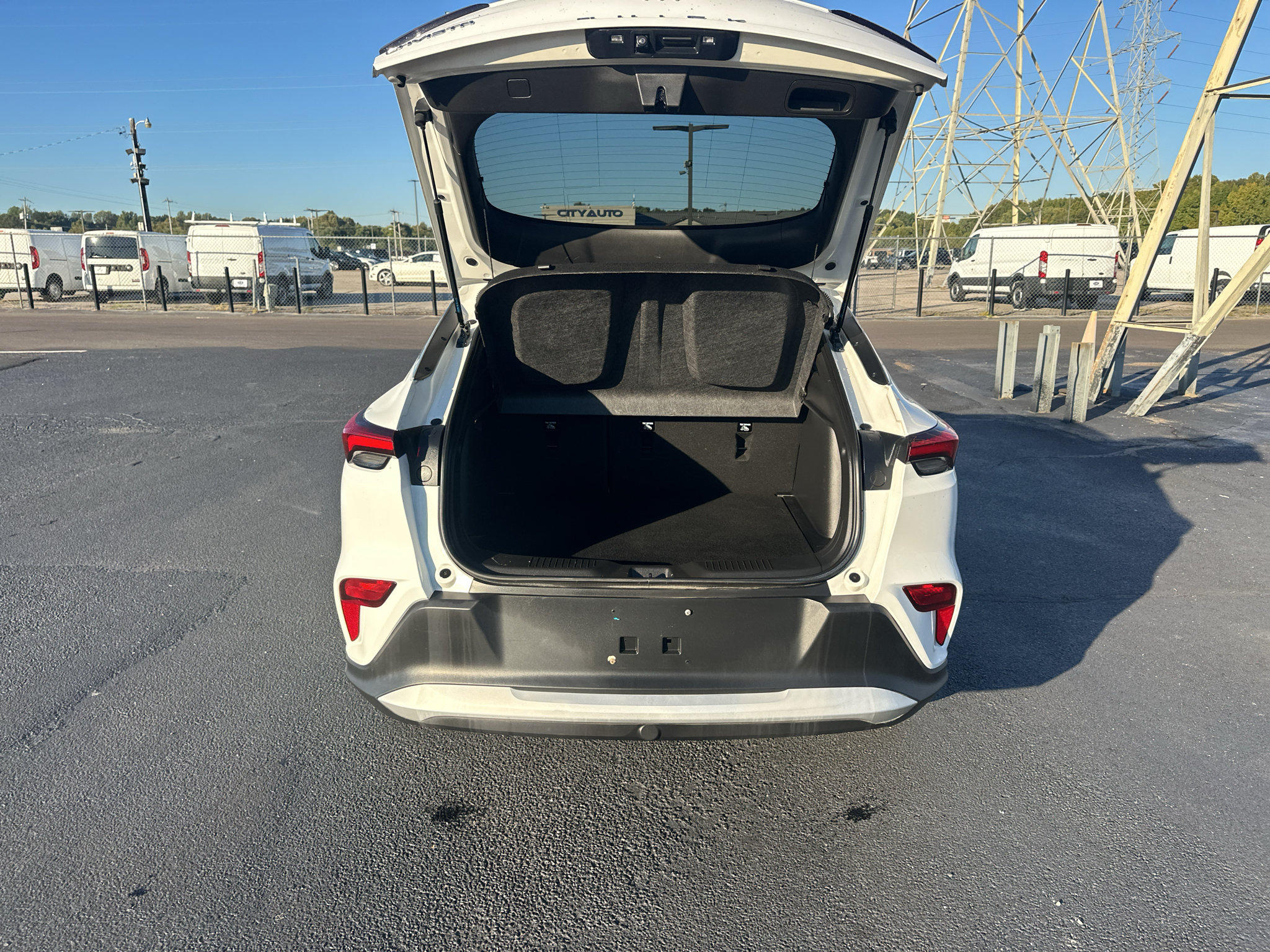 Used 2024 Buick Envista Preferred FWD image 21