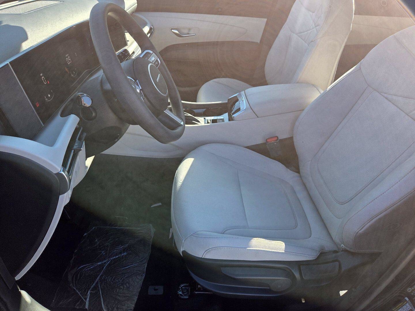 New 2026 Hyundai Tucson SE FWD image 95