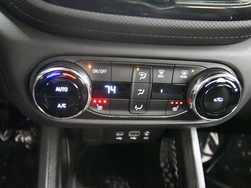 Used 2023 Chevrolet TrailBlazer LT w/ Convenience Package image 24