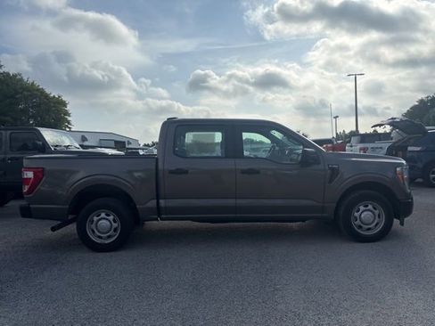 Used 2021 Ford F150 XL w/ Trailer Tow Package RWD image 4