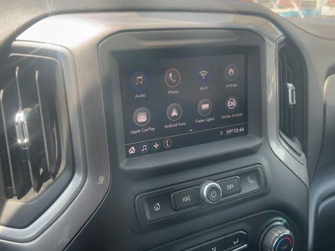 Used 2021 Chevrolet Silverado 2500 Custom w/ Custom Value Package AWD/4WD image 21