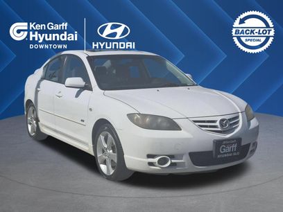 Used 2005 MAZDA MAZDA3 s w/ Moonroof & 6-CD Pkg