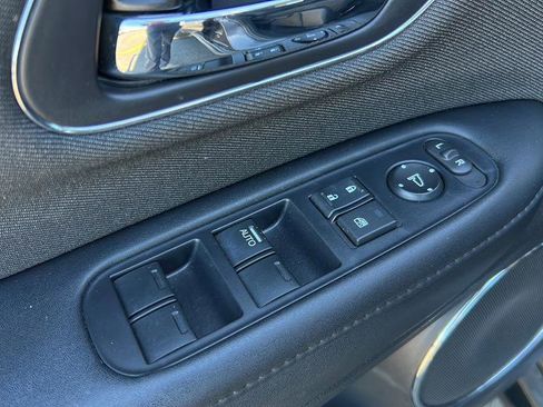Used 2022 Honda HR-V EX image 12