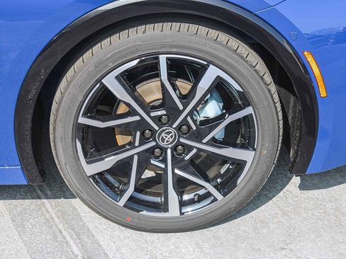 New 2026 Toyota Prius Plug-In Hybrid image 11