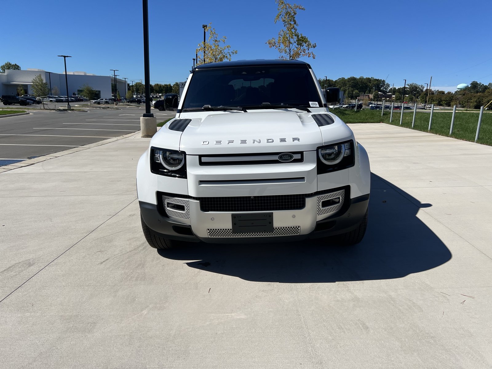Used 2021 Land Rover Defender 110 AWD/4WD image 3