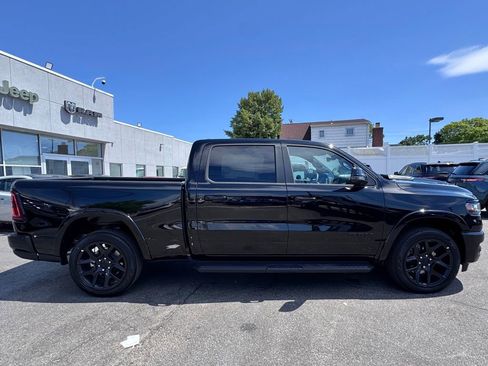 New 2026 RAM 1500 Laramie AWD/4WD image 7