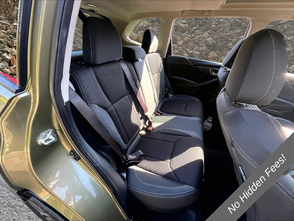 Used 2022 Subaru Forester Premium AWD/4WD image 19