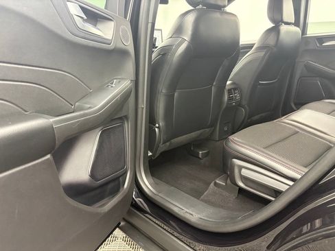 Used 2023 Ford Escape ST-Line Select w/ Tech Pack #2 AWD/4WD image 39