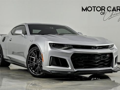 Used 2018 Chevrolet Camaro ZL1 RWD image 1