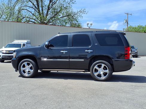 Used 2012 Chevrolet Tahoe LTZ AWD/4WD image 21