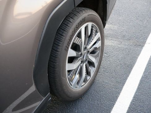 Used 2025 Subaru Forester Touring image 22