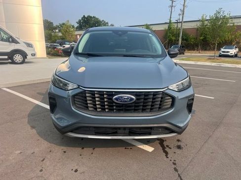 Used 2024 Ford Escape Active AWD/4WD image 2