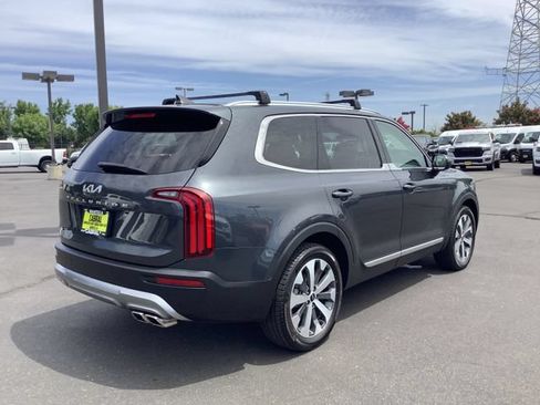 Used 2022 Kia Telluride EX w/ EX Premium Package FWD image 36
