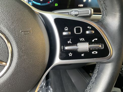 Used 2022 Mercedes-Benz GLE 350 GLE 350 image 32