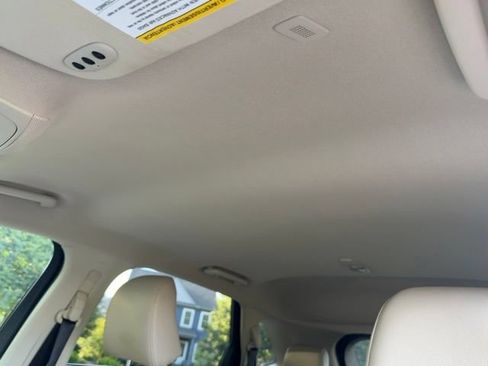 Certified 2024 Ford Edge SEL w/ Convenience Package AWD/4WD image 14