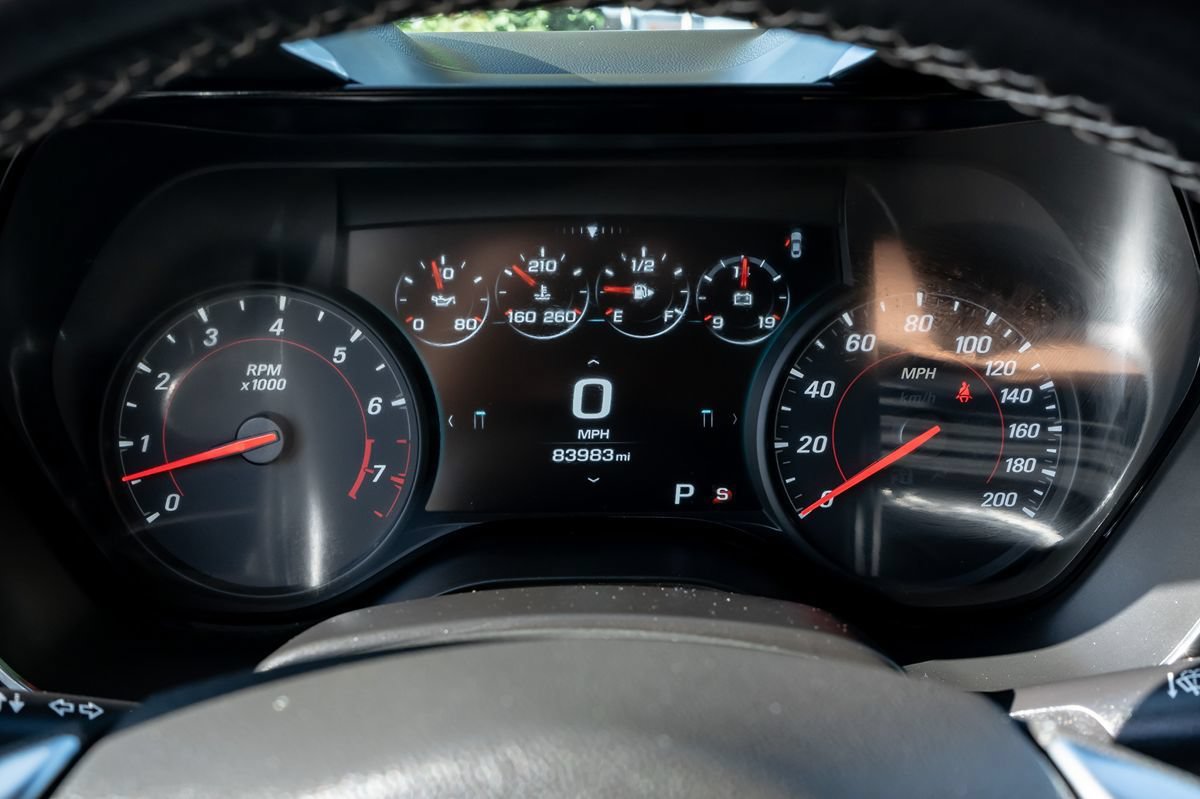 Used 2018 Chevrolet Camaro SS RWD image 23