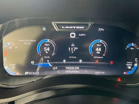 Used 2024 RAM 2500 Limited image 18