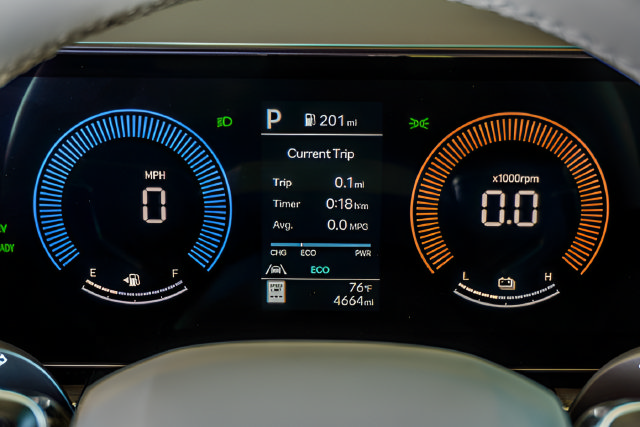 Certified 2026 Hyundai Santa Fe SE FWD image 30