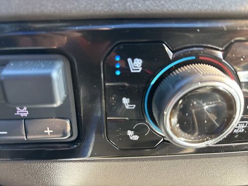 Certified 2023 Chevrolet Silverado 1500 LTZ w/ LTZ Premium Package image 37