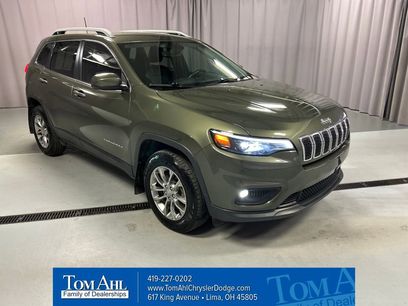 Used 2019 Jeep Cherokee Latitude Plus w/ Comfort/Convenience Group