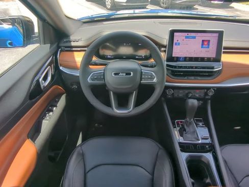 Used 2024 Jeep Compass Limited w/ Elite Group AWD/4WD image 19