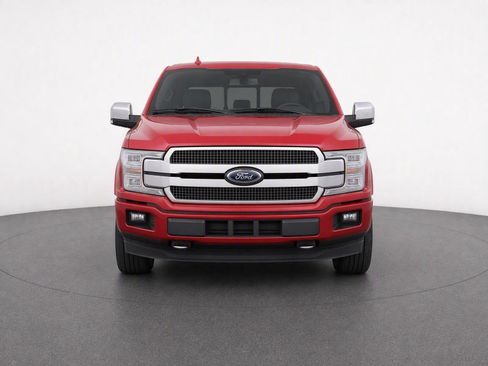 Used 2018 Ford F150 Platinum w/ Equipment Group 701A Luxury AWD/4WD image 3