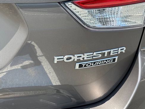 Used 2023 Subaru Forester Touring w/ Popular Package #2 AWD/4WD image 28