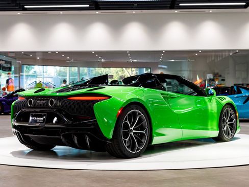 New 2026 McLaren Artura Spider image 30