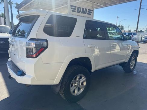 Used 2014 Toyota 4Runner SR5 image 4