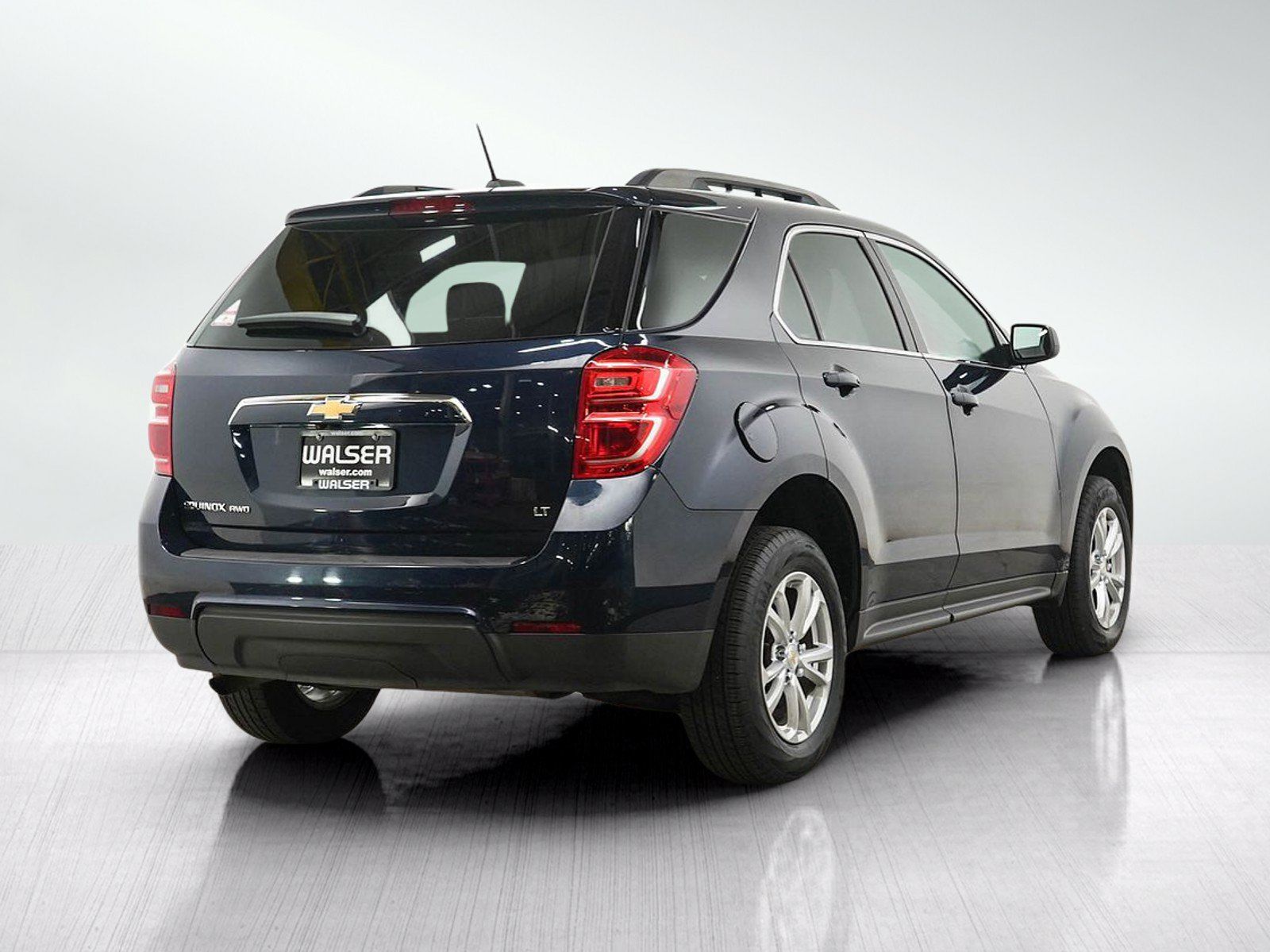 Used 2017 Chevrolet Equinox LT w/ Convenience Package AWD/4WD image 6