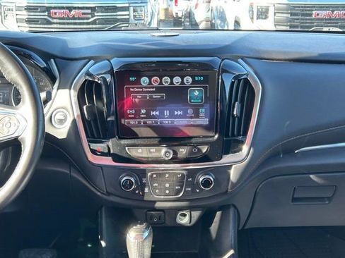 Used 2019 Chevrolet Traverse LT w/ LT Premium Package image 21