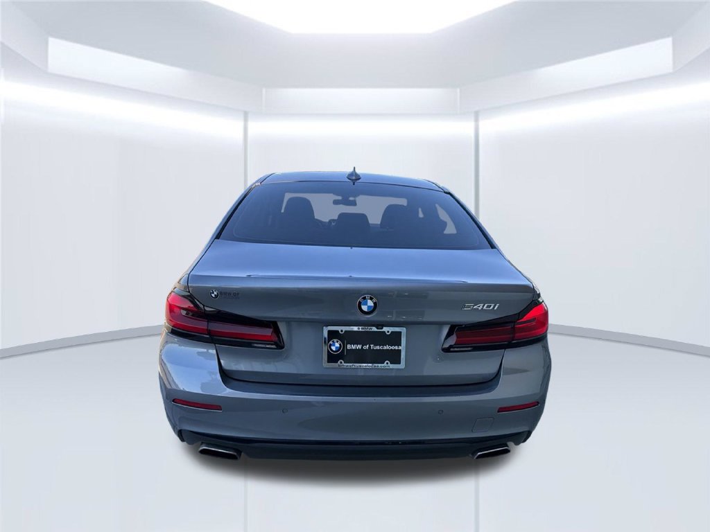 Used 2021 BMW 540i RWD image 6